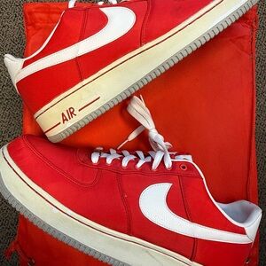 Nike Air Force 1 Gym Red White Low-Top Swoosh Sneakers